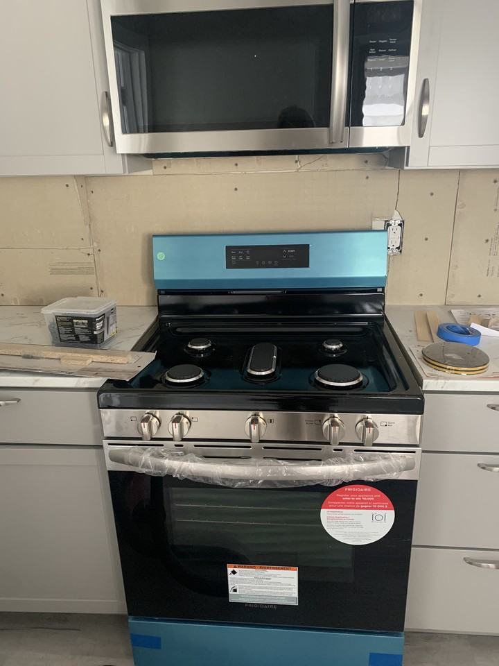 27 Sauquoit St #1 - Photo 2 of 16