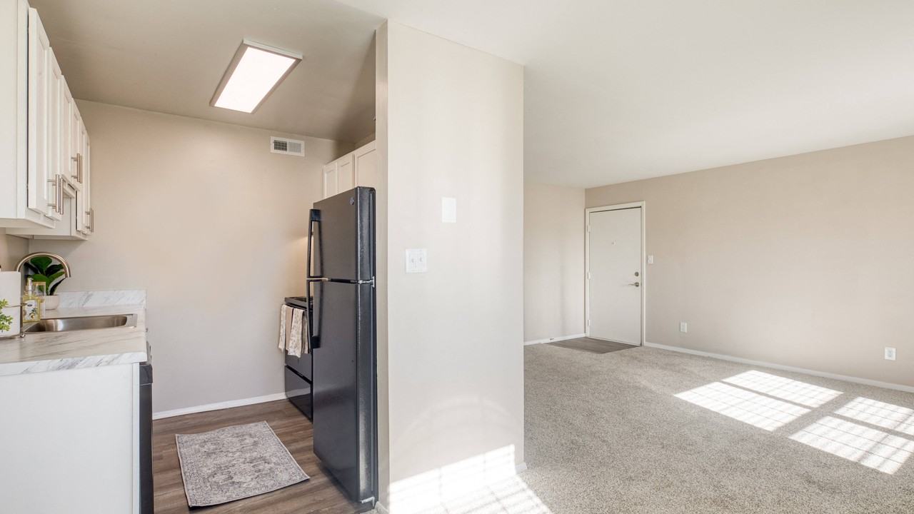 Warwick Village - Photo 4 of 21