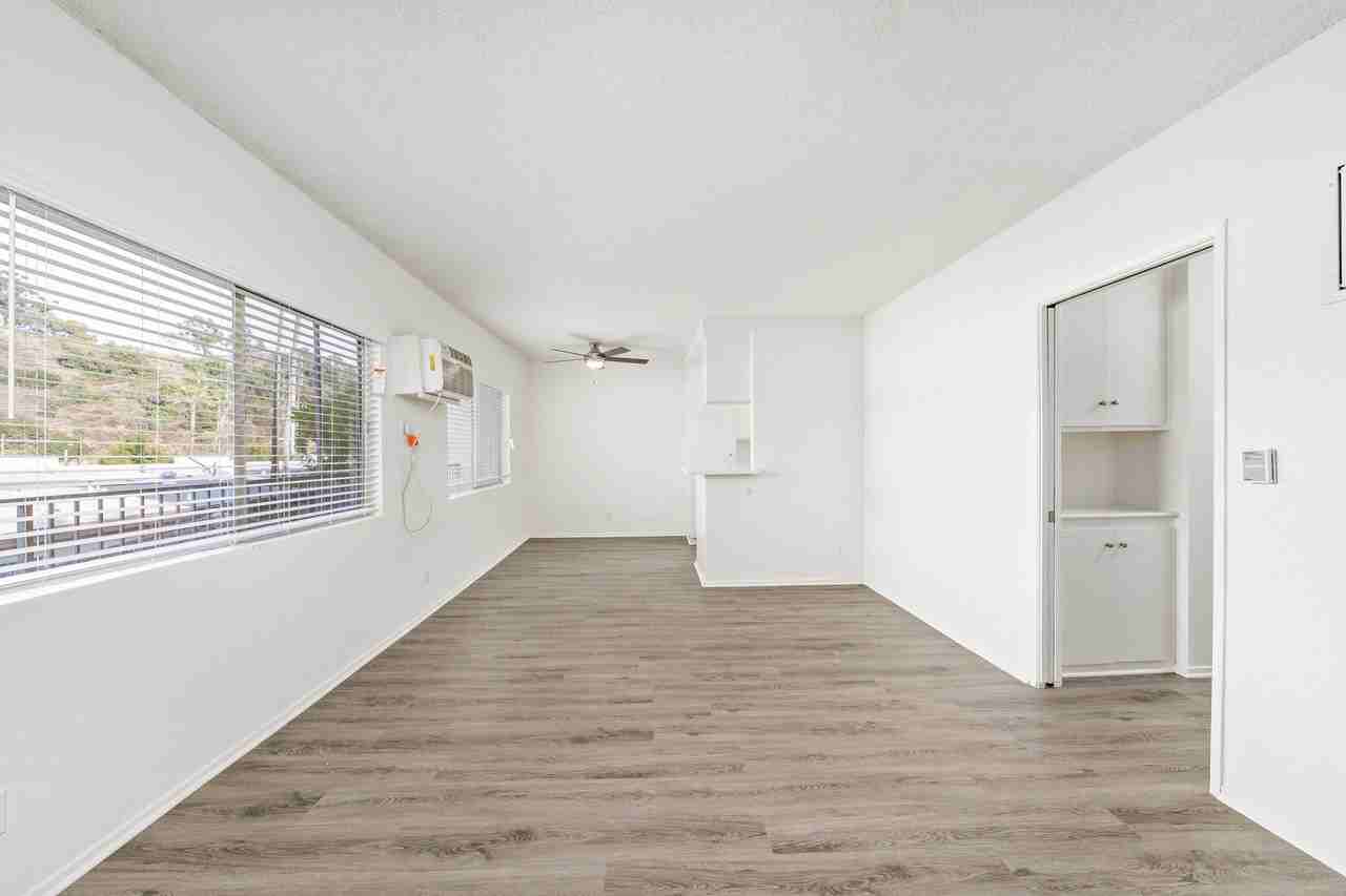 Harbor Isle - Photo 4 of 72