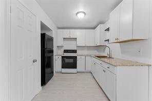 381 W 36th St - Photo 3 of 8