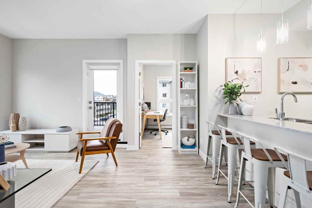 The Edward Block - Photo 4 of 42