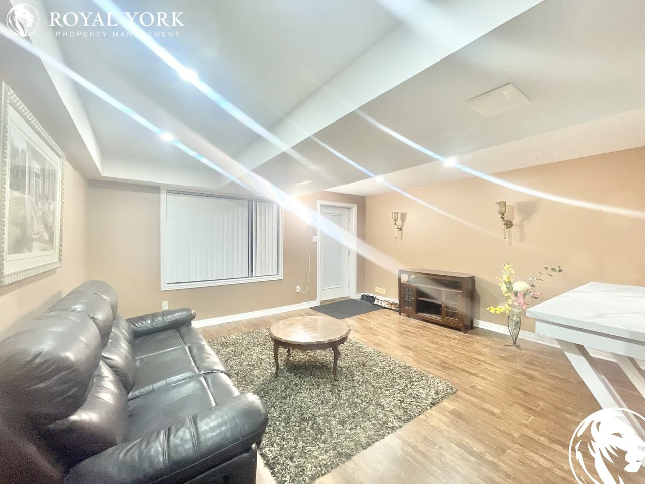 720 Clearwater Cres #2 - Photo 3 of 25