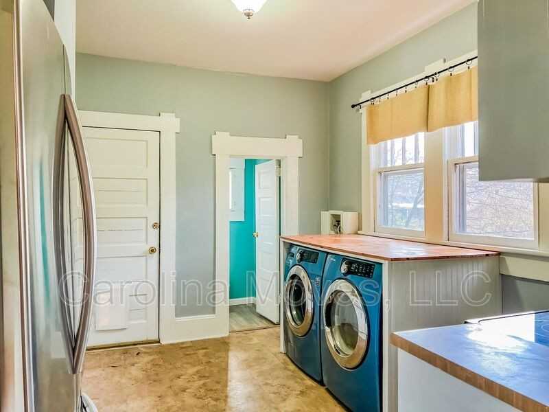 771 Maple St - Photo 7 of 22