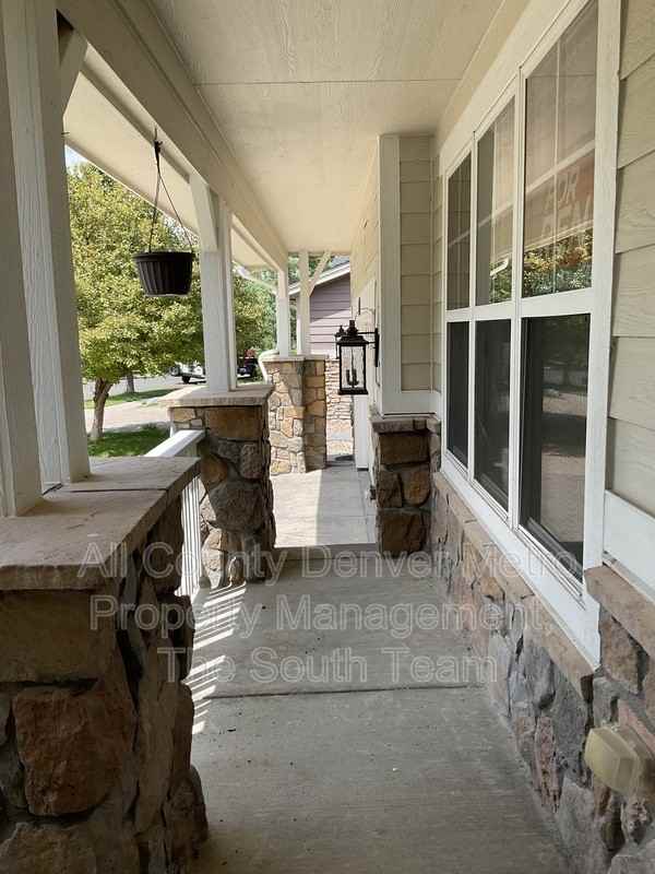 24394 E Fremont Dr - Photo 2 of 34