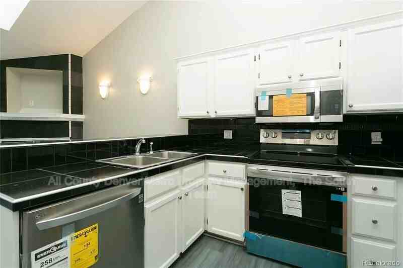 9617 W Chatfield Ave #E - Photo 5 of 25