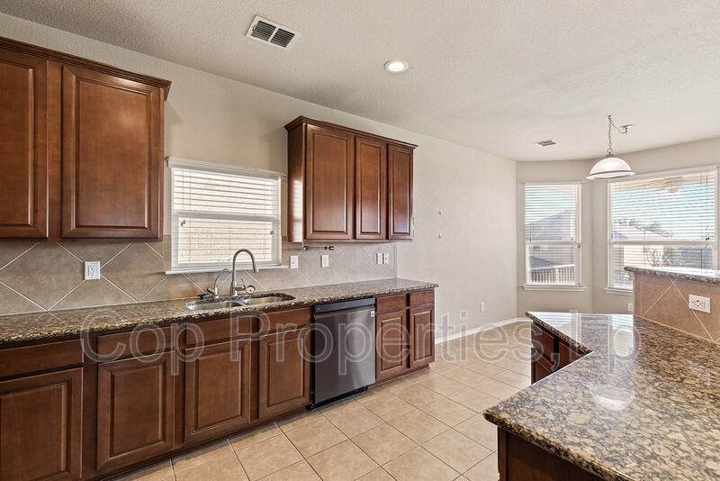 12638 Red Maple Way - Photo 5 of 38