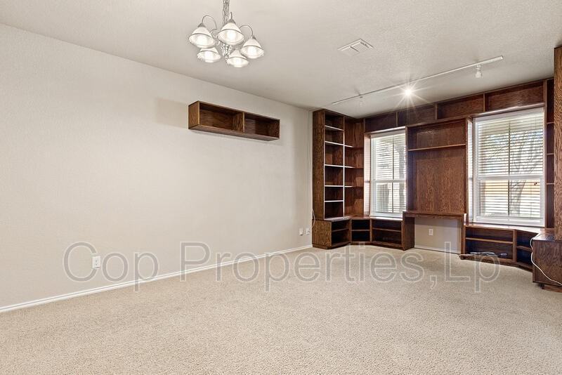 12638 Red Maple Way - Photo 6 of 38