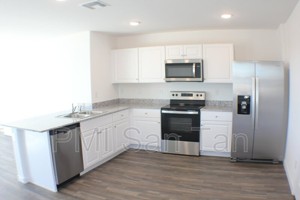 featured image of 1389 E Jaycie Dr