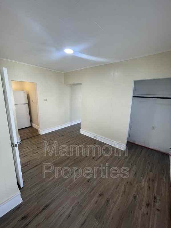 16 River St #2 - Photo 3 of 8