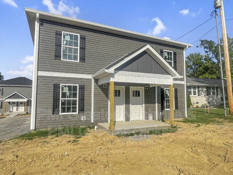 826 Old Charlotte Rd #3 - Photo 2 of 20