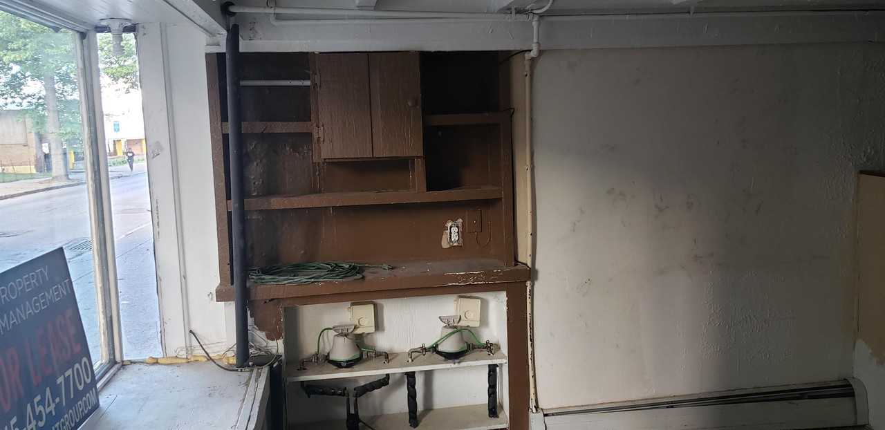 Behrends Court - Commerical - Photo 2 of 17