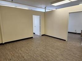 featured image of 2 44 Raymond Ave/2 Lagrange Ave