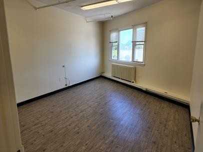 44 Raymond Ave/2 Lagrange Ave - Photo 2 of 10