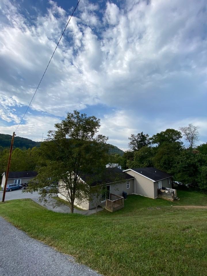 213 Post Road Apartments 213 Post Rd, Falls Mills, VA 24613 Zumper