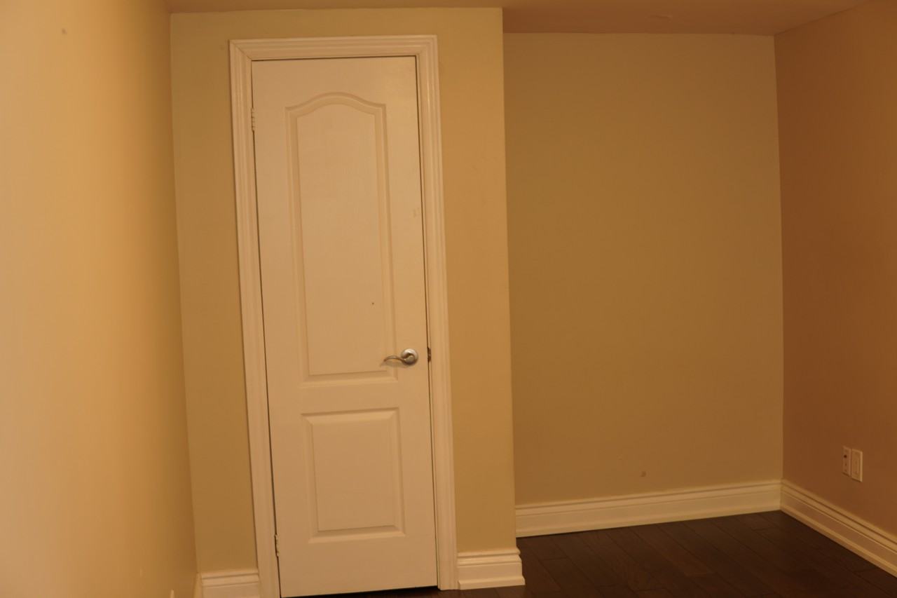 427 Nairn Avenue #1 - Photo 4 of 14