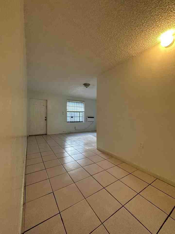 190 Northwest 51st Street - Photo 3 of 6