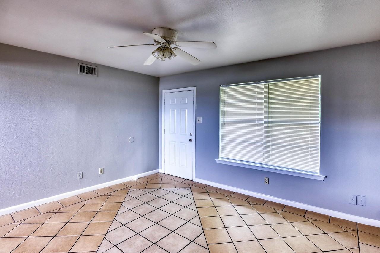 Tammie Jay Apartments - Photo 4 of 50