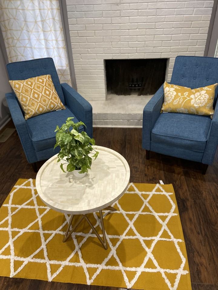 1030 Pineborough Rd - Photo 2 of 7