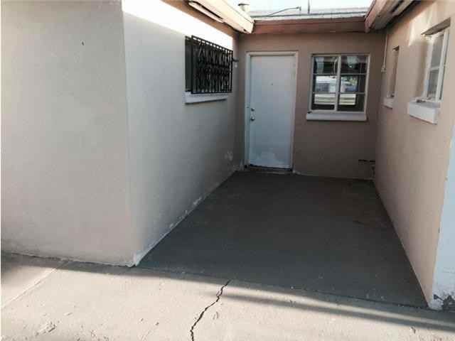 7405 Edgemere Blvd #1 - Photo 3 of 8