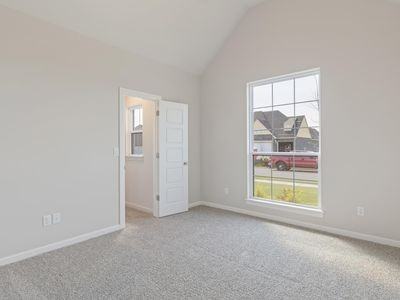 2105 E 136th St #1 - Photo 4 of 48