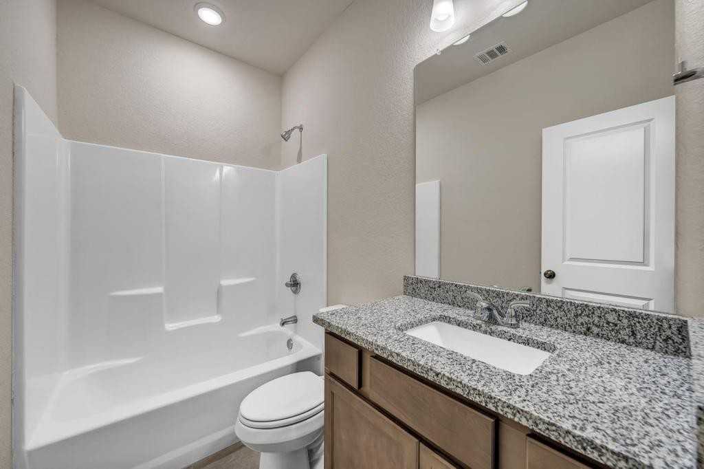 217 W Martin Luther King Dr - Photo 6 of 21