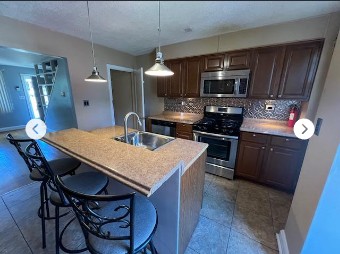 309 N Edgewood St #1 - Photo 3 of 31