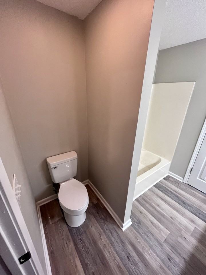 189 Lakeview Dr - Photo 4 of 9