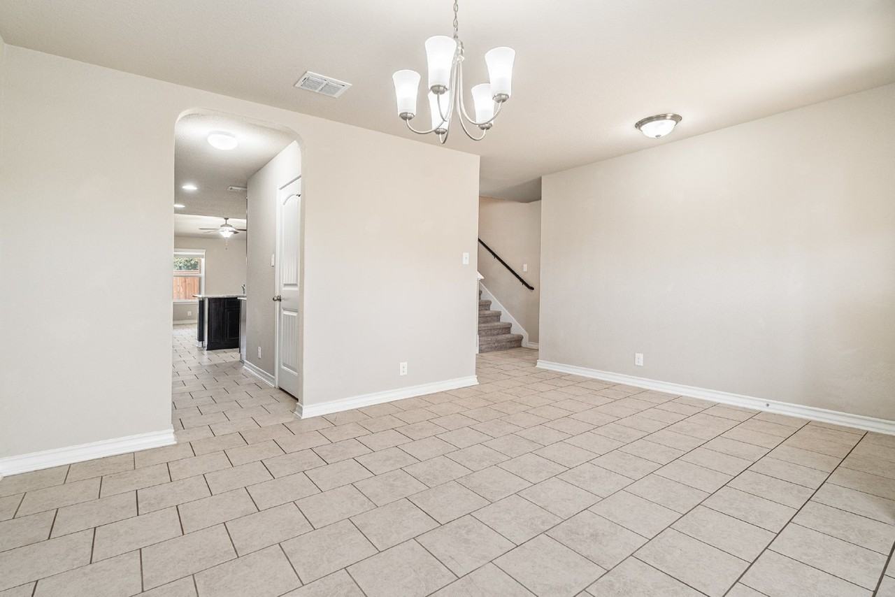 8727 Fischer Fls - Photo 7 of 32