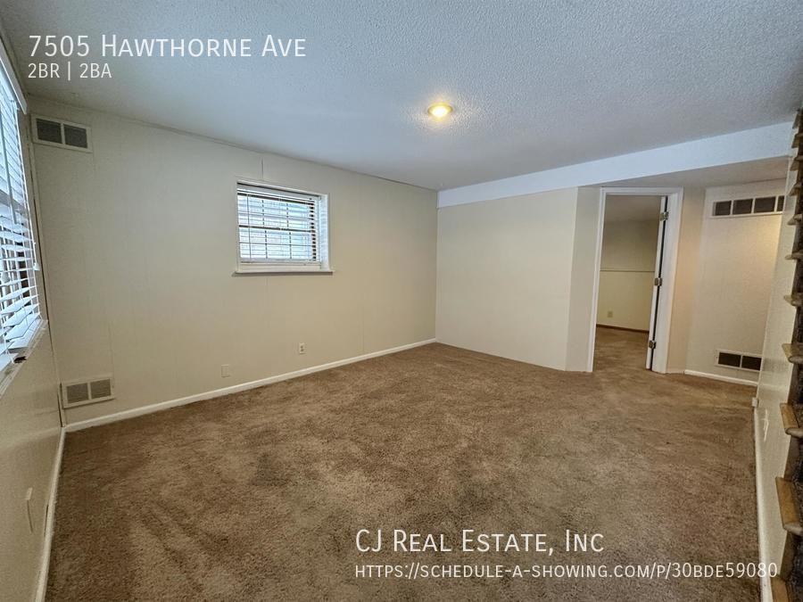 7505 Hawthorne Avenue - Photo 2 of 9