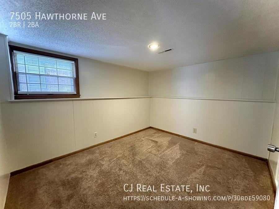 7505 Hawthorne Avenue - Photo 4 of 9