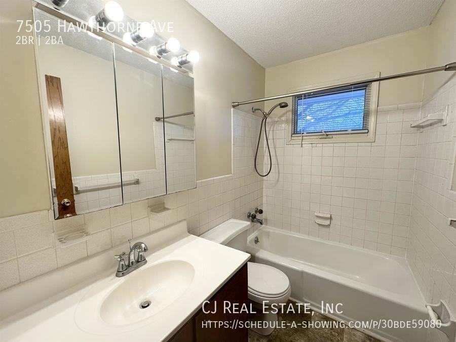 7505 Hawthorne Avenue - Photo 7 of 9