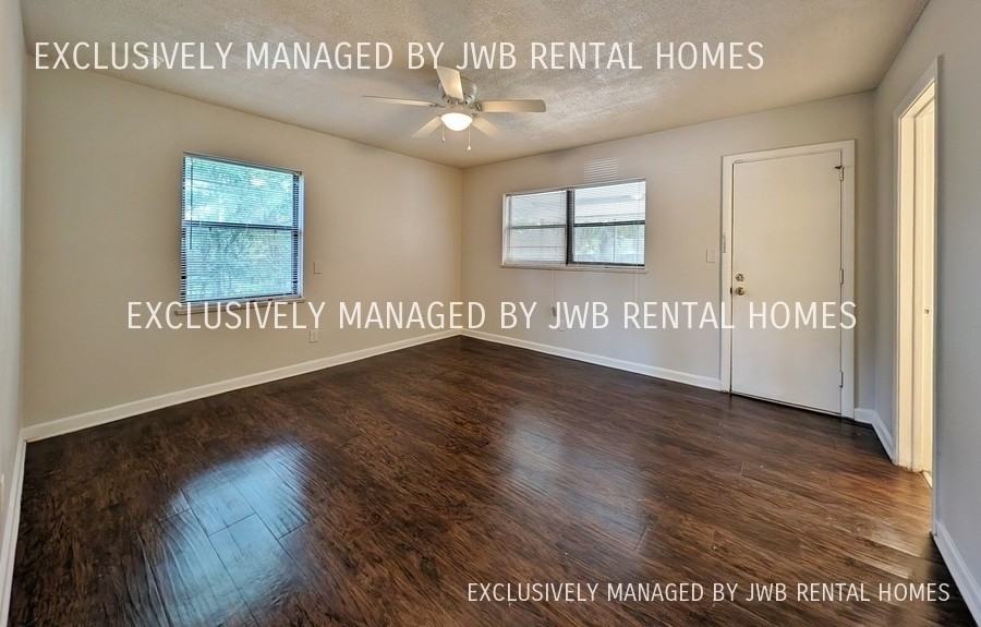 7912 Wildwood Rd - Photo 2 of 9