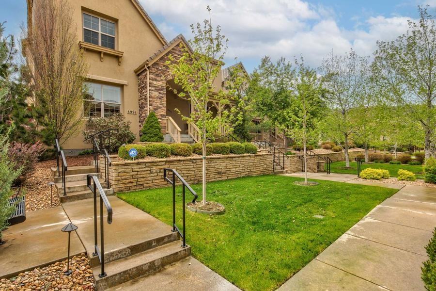 8991 Crossington Way - Photo 3 of 50