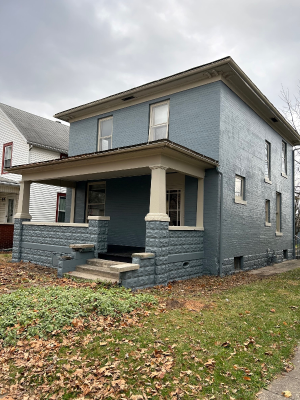 1434 Stophlet St - Photo 2 of 33