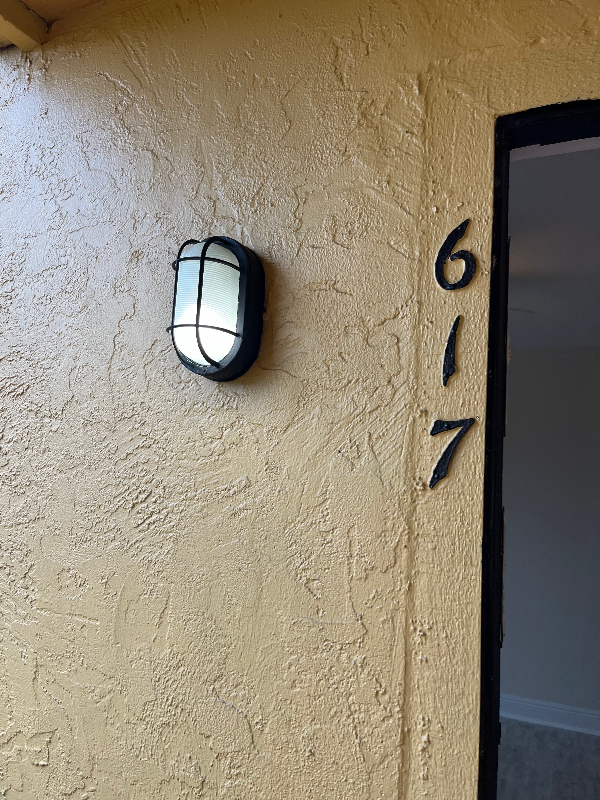 2885 Winkler Avenue #617