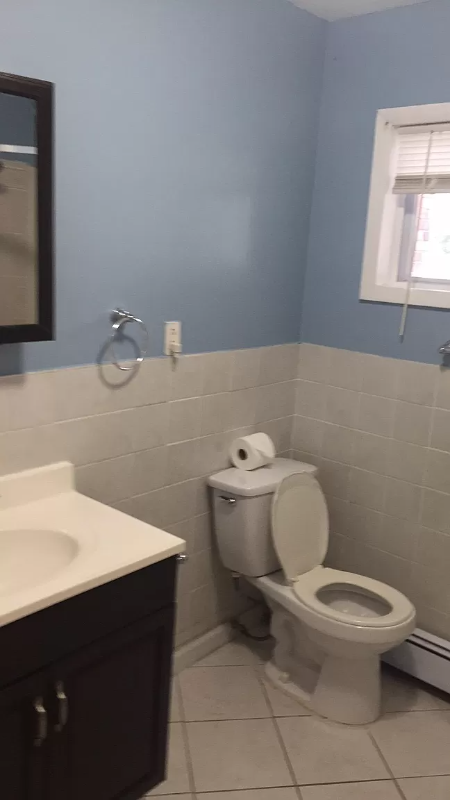 11 Barclay Dr - Photo 3 of 16