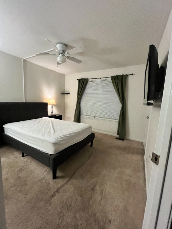 8 Deer Run Ct #8A - Photo 4 of 19