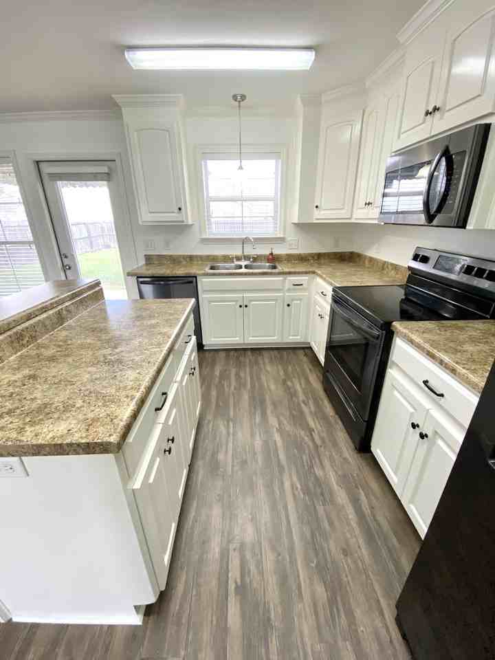 98 Mayberry Ln #NA - Photo 3 of 12