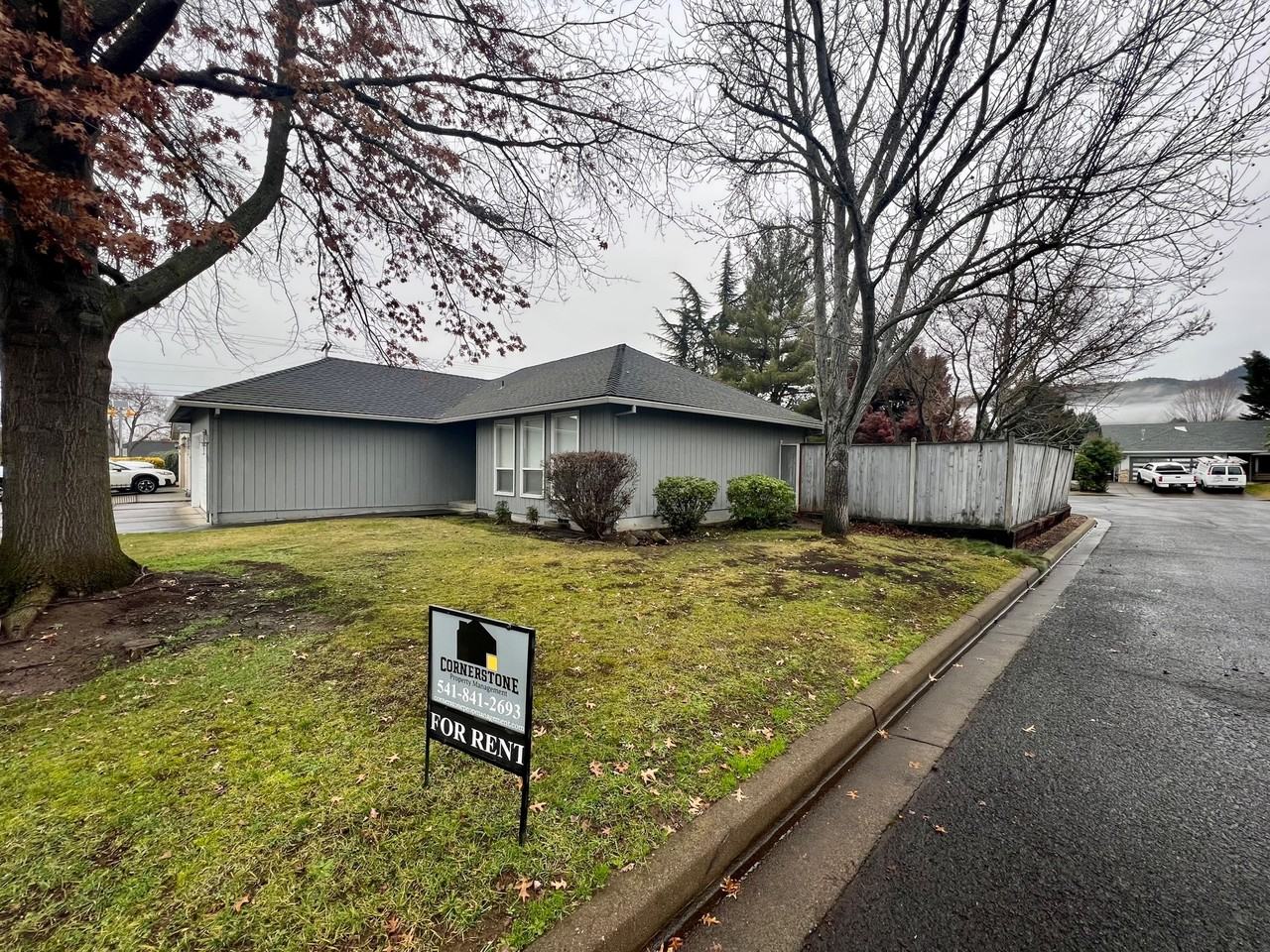 2982 Stonebrook Dr #1 - Photo 2 of 36