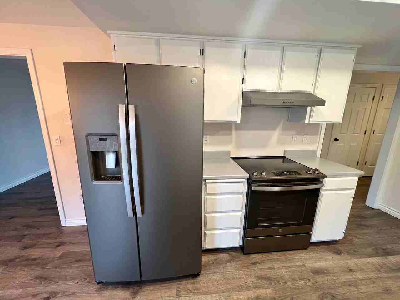 2982 Stonebrook Dr #1 - Photo 6 of 36