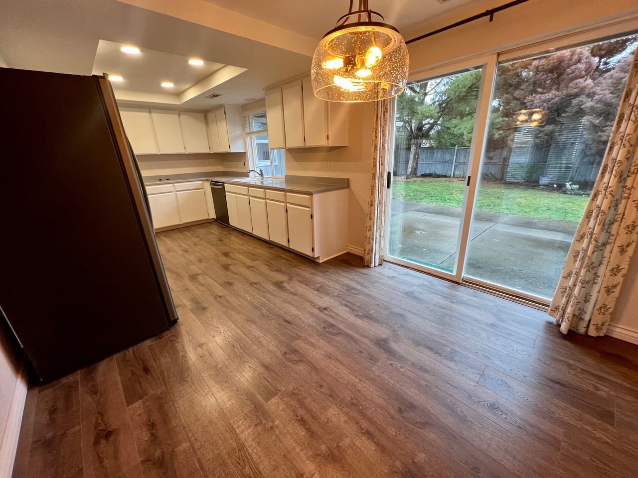 2982 Stonebrook Dr #1 - Photo 7 of 36