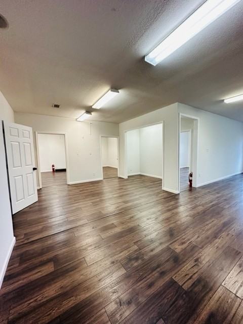 Colonial Square - Photo 6 of 29