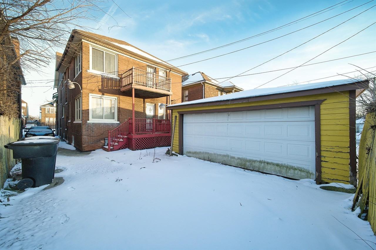 12609-12611 SANTA ROSA - 1 #1 - Photo 2 of 11