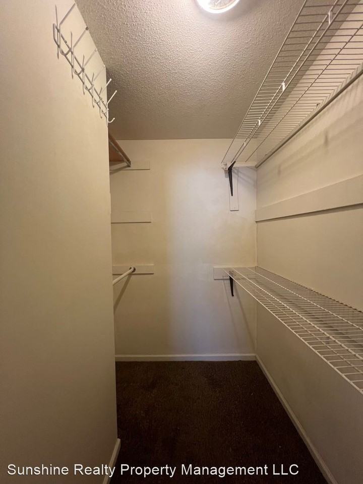 109-111 CRAIG ST - Photo 3 of 6