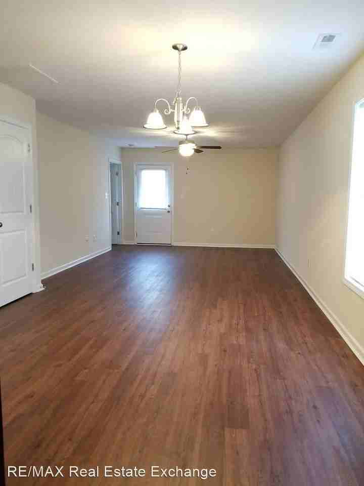 7th Street - Photo 2 of 10