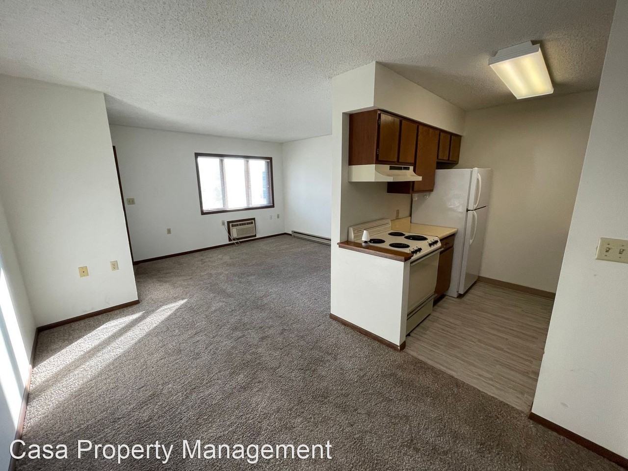 210, 220 E. South St - Photo 2 of 13