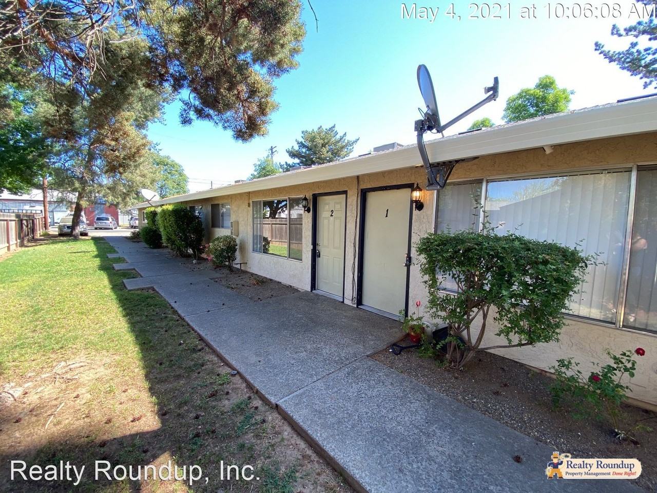 9035 Grove St - Photo 2 of 13