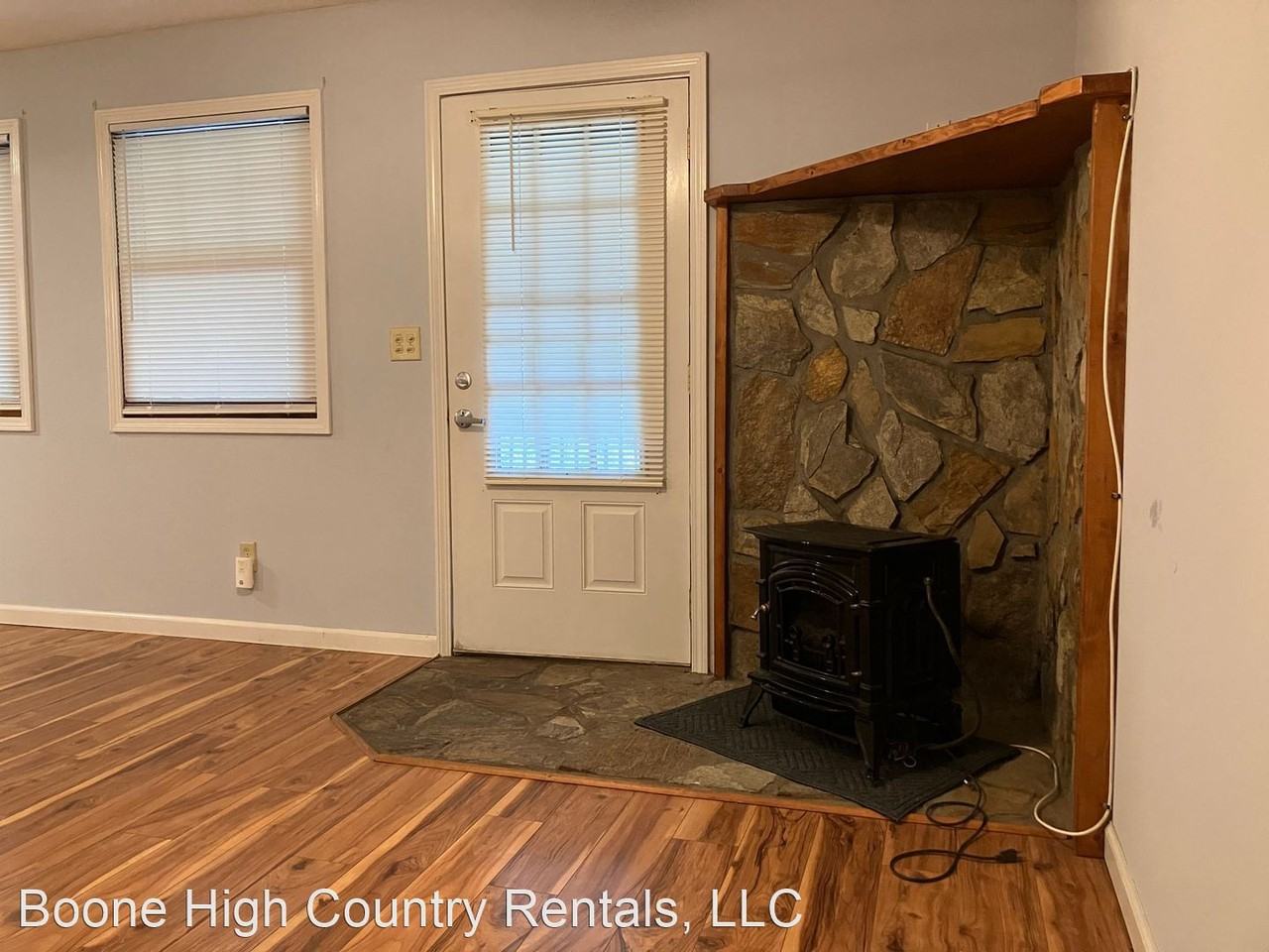 218 Elk Hill Dr #3 - Photo 3 of 17