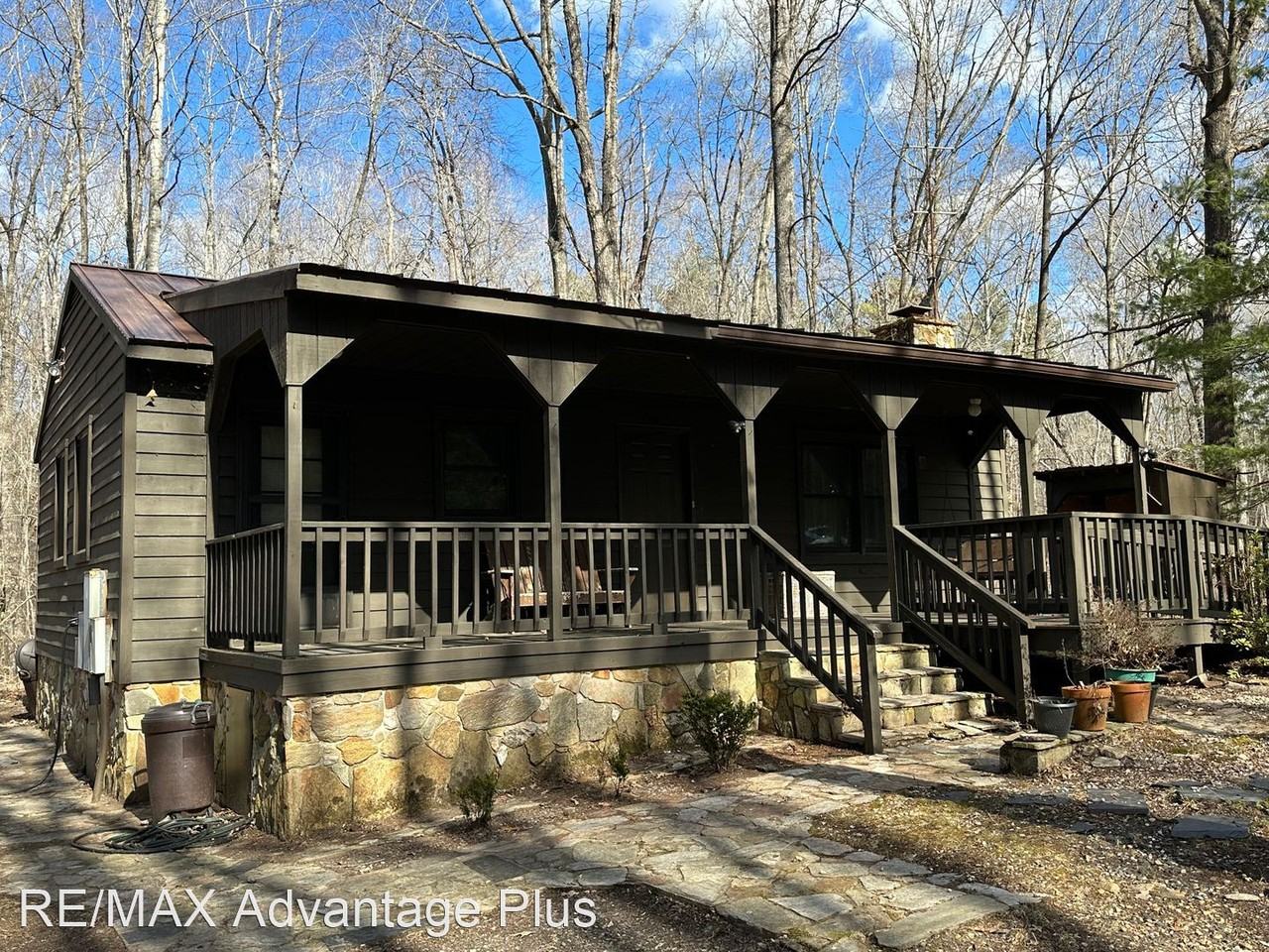 331 Olive Branch Rd - Photo 2 of 12