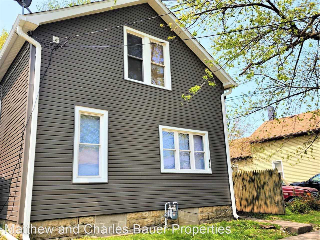 408 Ash Street - Photo 2 of 35